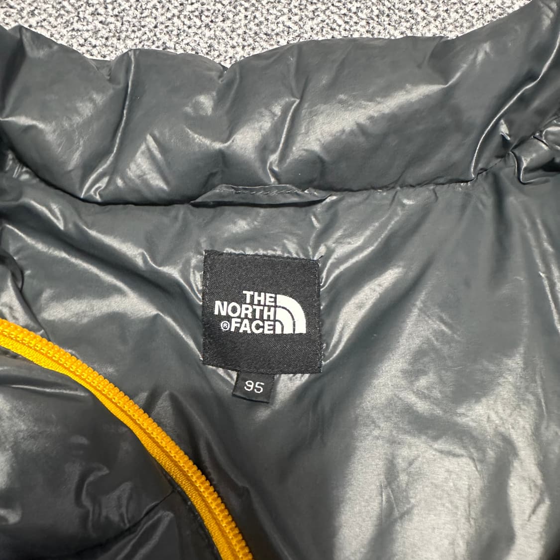 노스페이스 눕시 패딩 상품이미지4