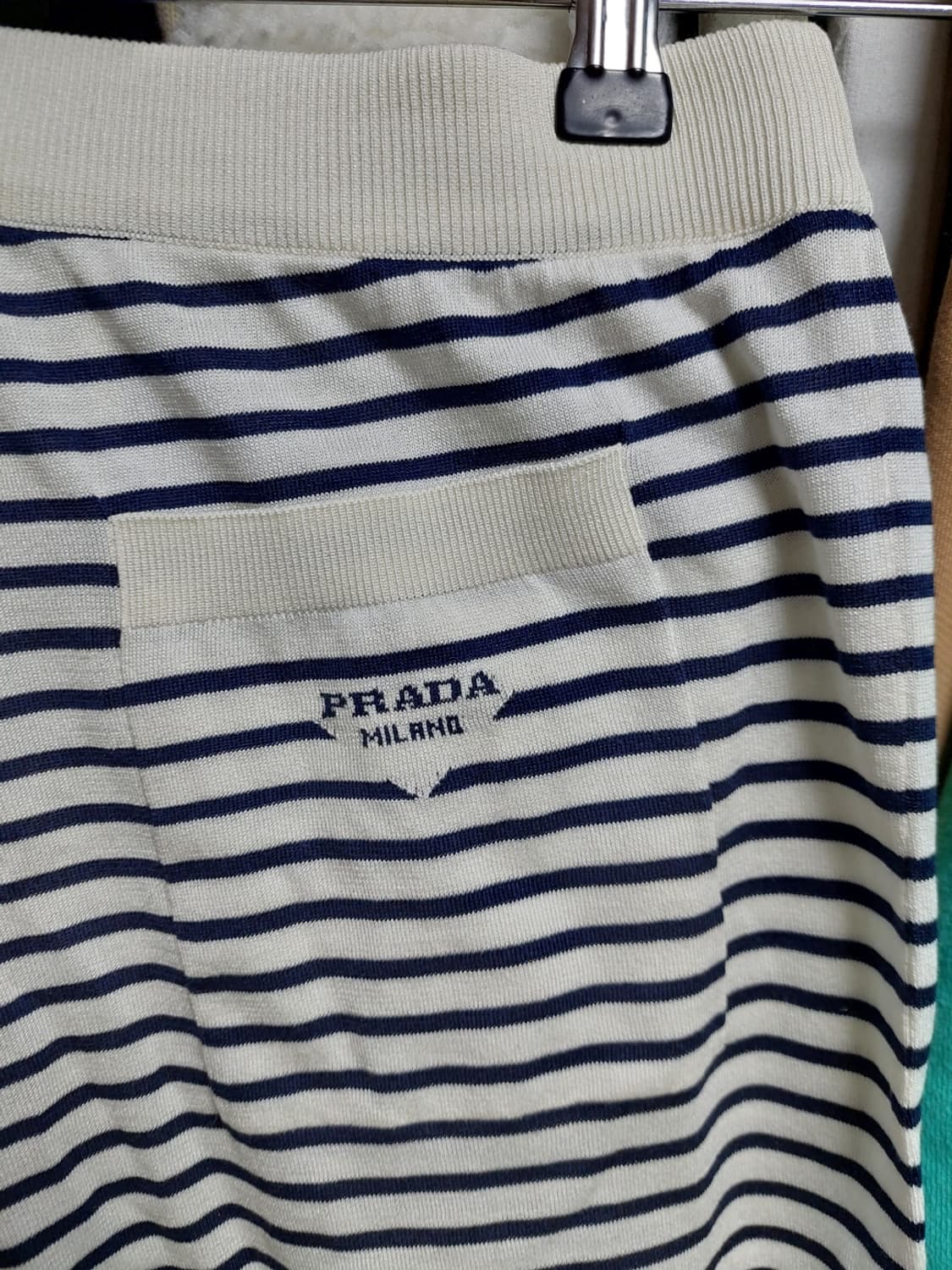 프라다 실크 네이비화이트 스트라이프 쇼츠 46 백화점판 상품이미지1