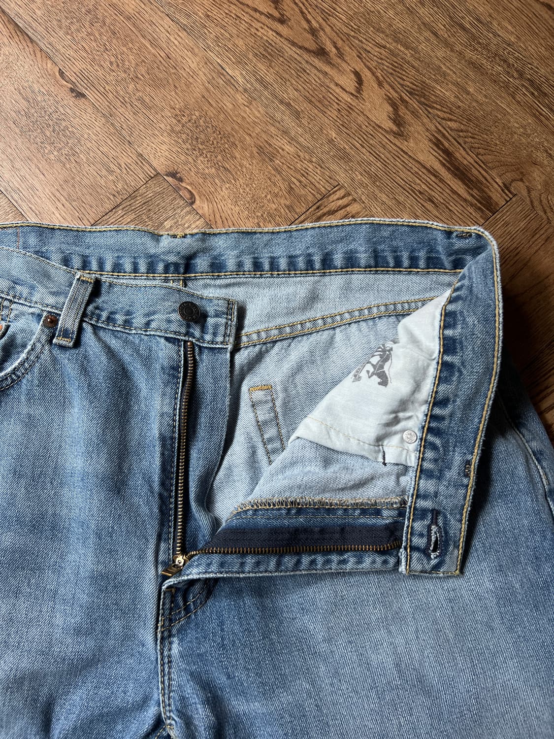 [36]리바이스 505 빈티지 워싱 레귤러 스트레이트 데님 팬츠 상품이미지3