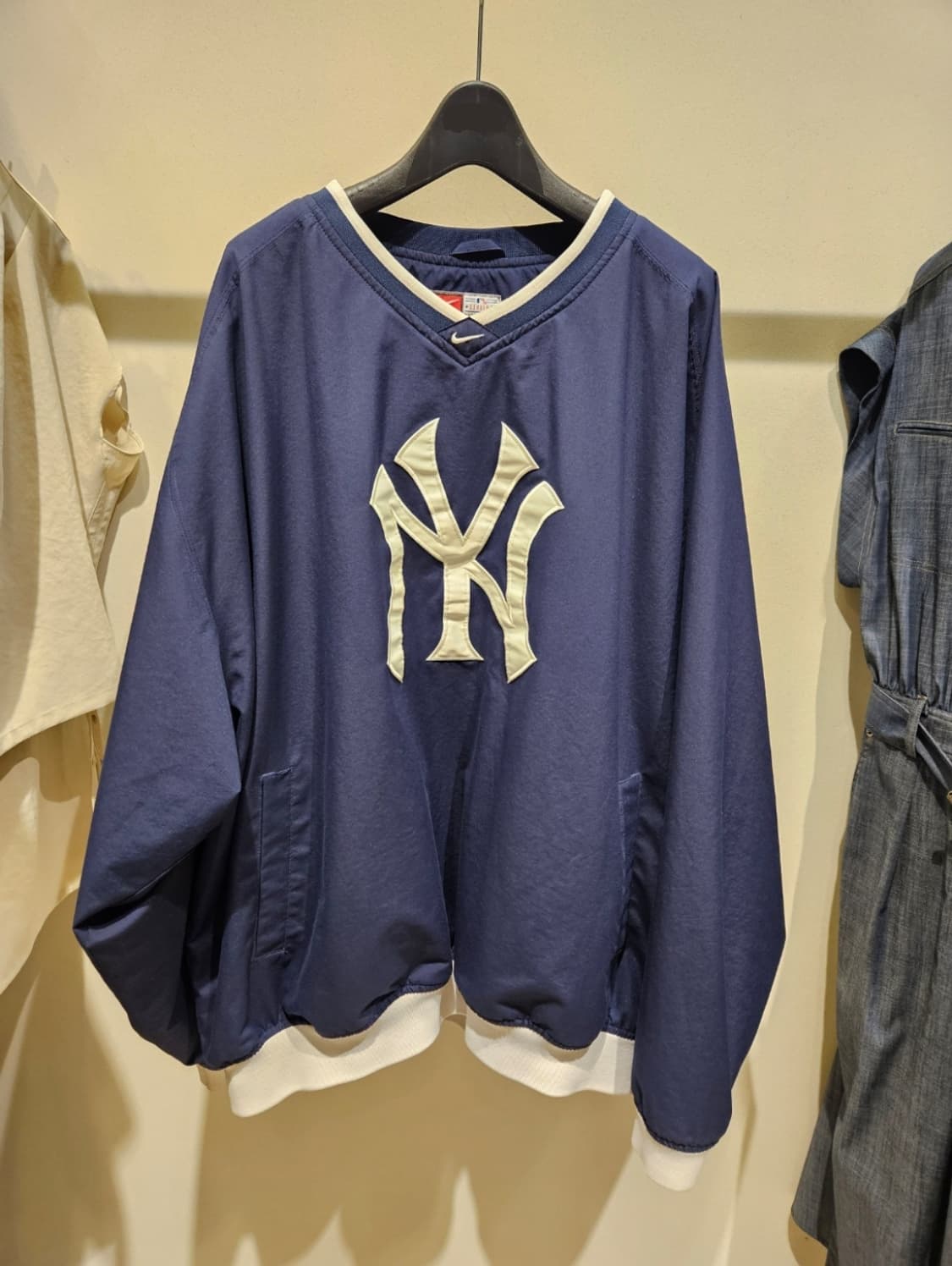 양키즈 나이키 콜라보 빈티지 웜업 바람막이 상품이미지1