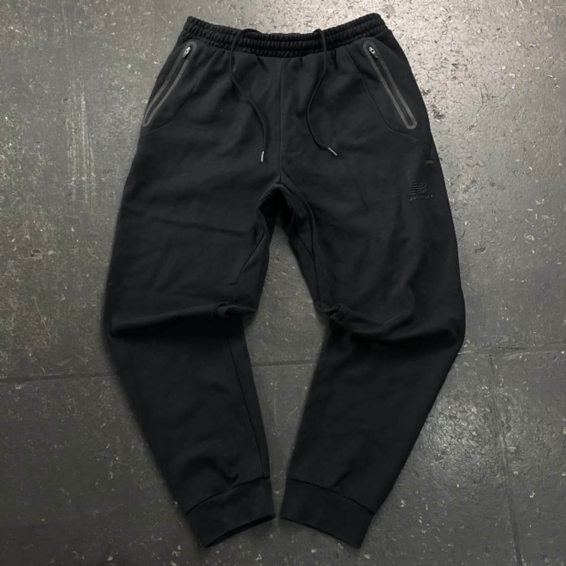 100 뉴발란스 트레이닝 팬츠  상품이미지1