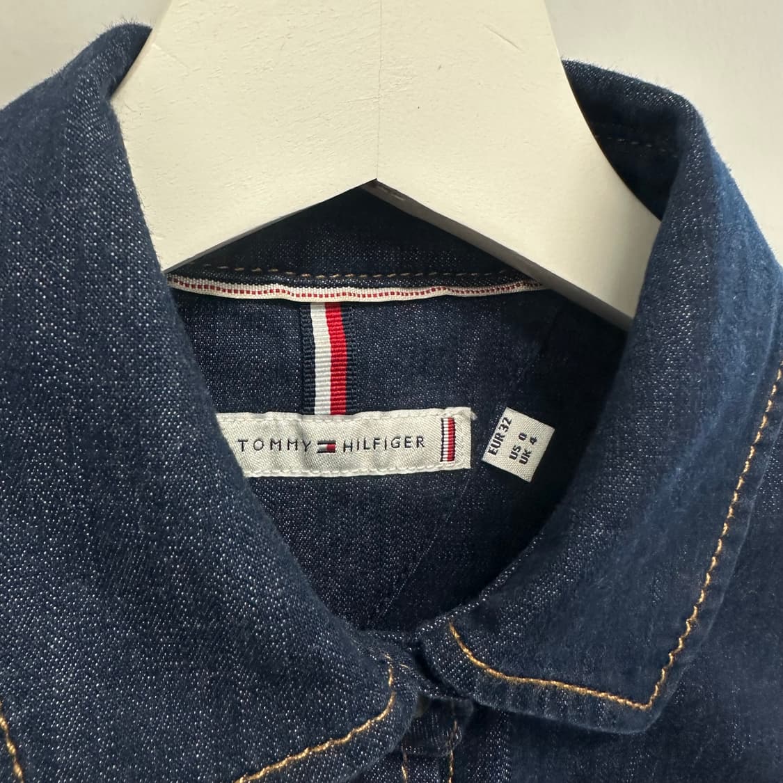 타미힐피거 로고 데님 셔츠 상품이미지4