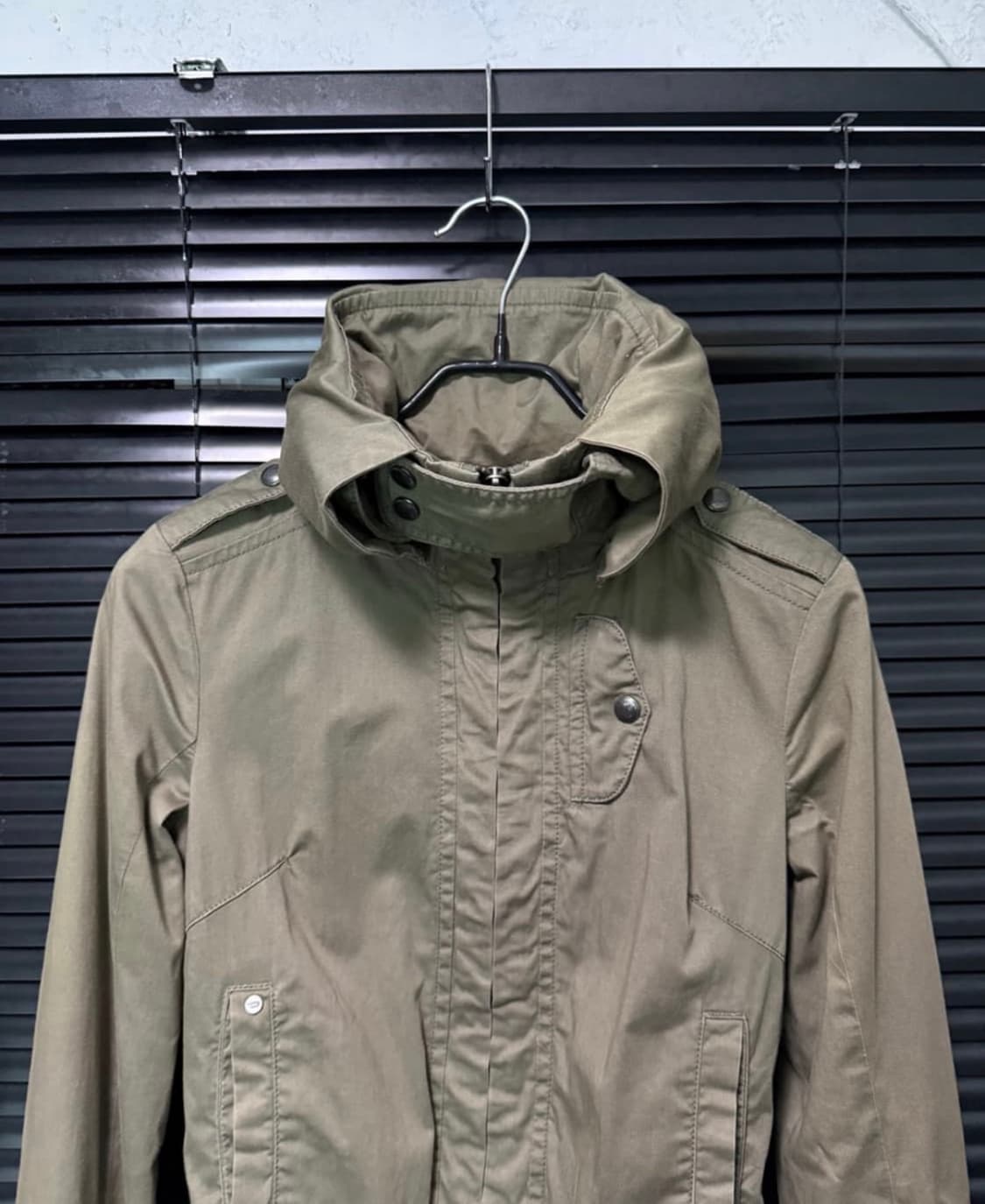 디젤 하이넥 후드 워크 봄버 자켓 상품이미지1