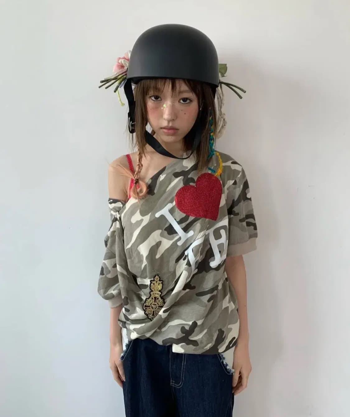 Shop faerie 샵페어리 넥 버튼 카모 티셔츠 상품이미지1