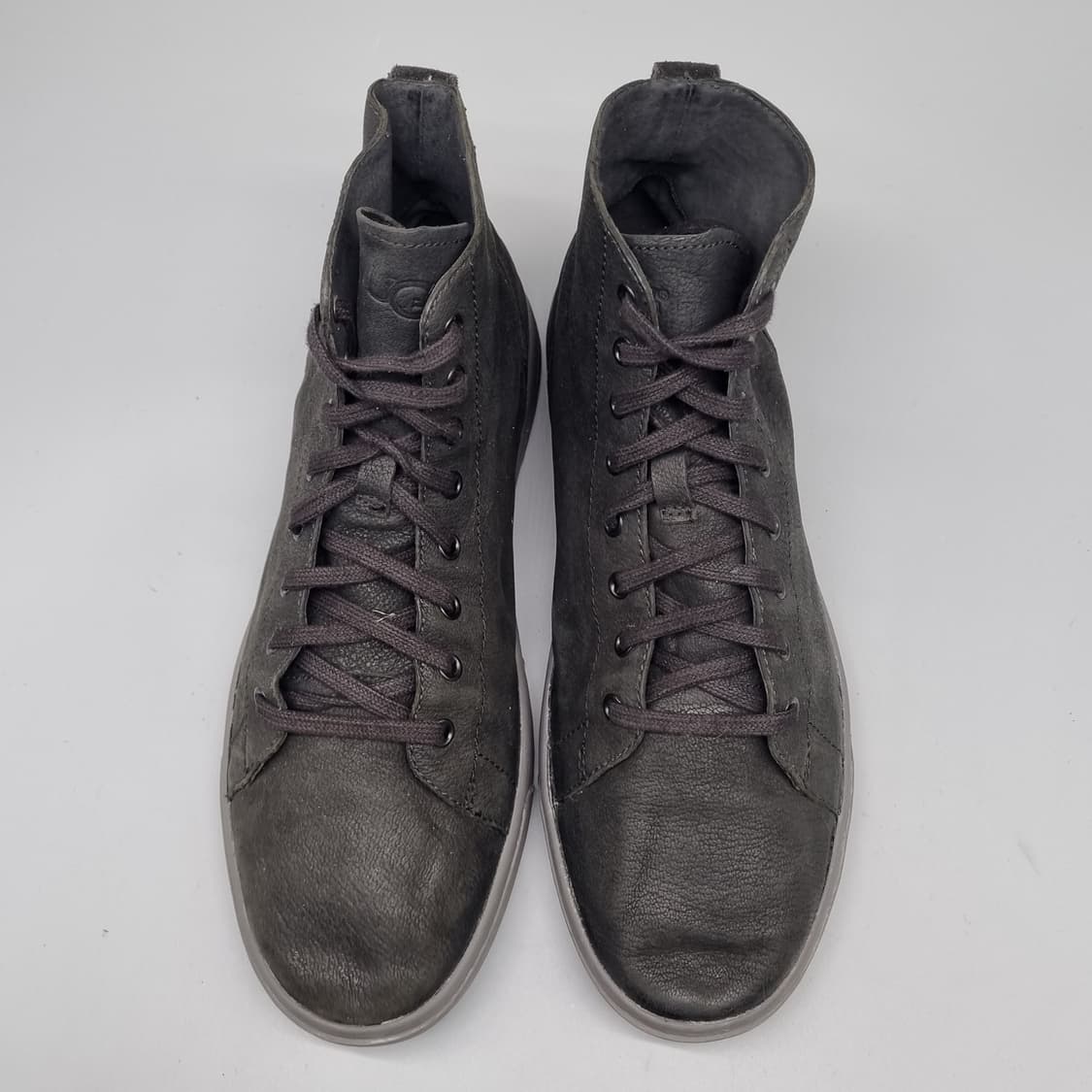 어그 UGG 남성하이탑270 상품이미지2