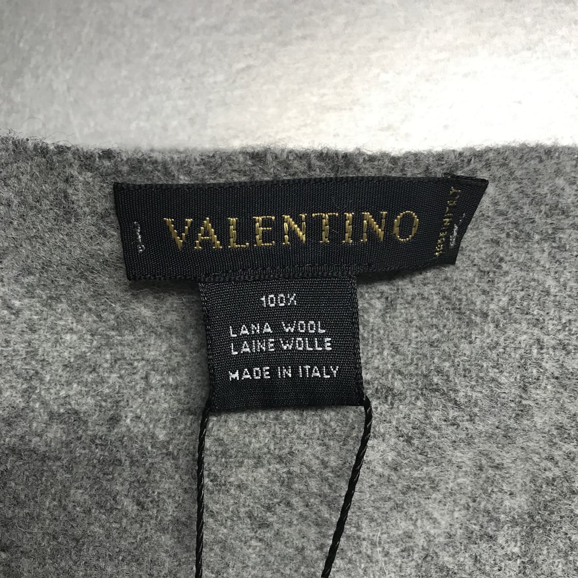 발렌티노 그레이 머플러 상품이미지5