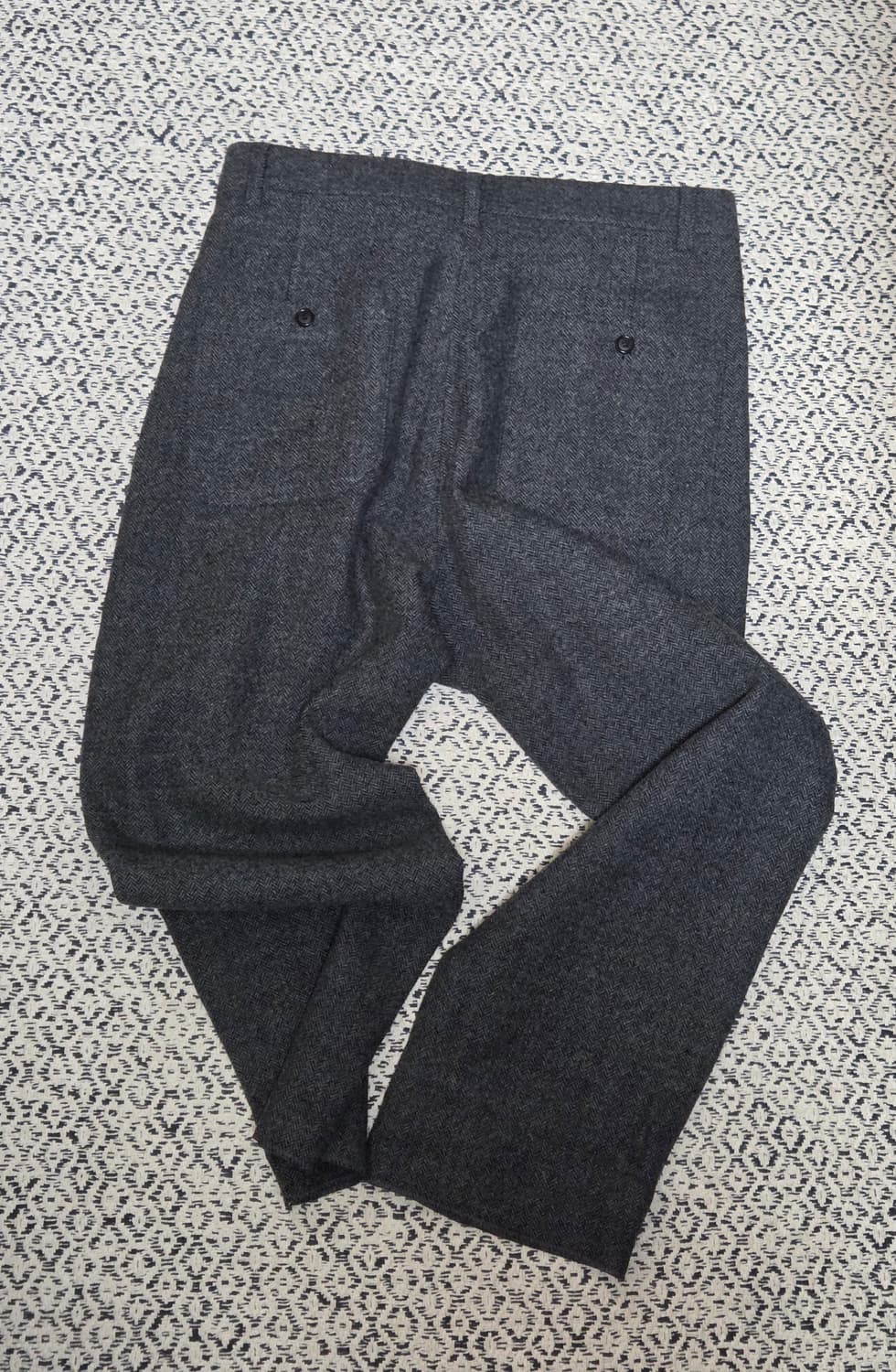 비이커 헤링본 울100 슬랙스 그레이 34 상품이미지4