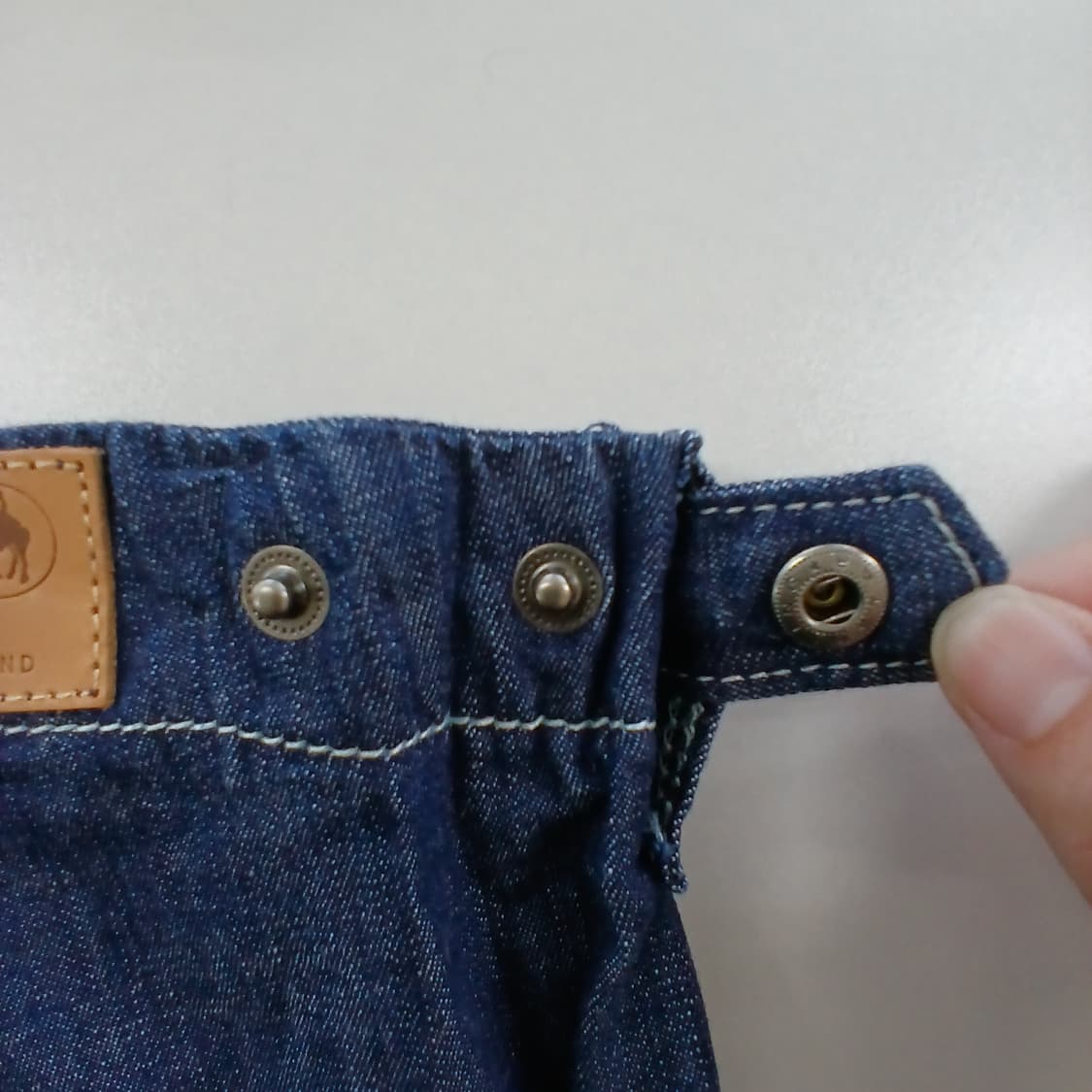 써스데이아일랜드 데님 와이드 팬츠 스티치 포인트 상품이미지5