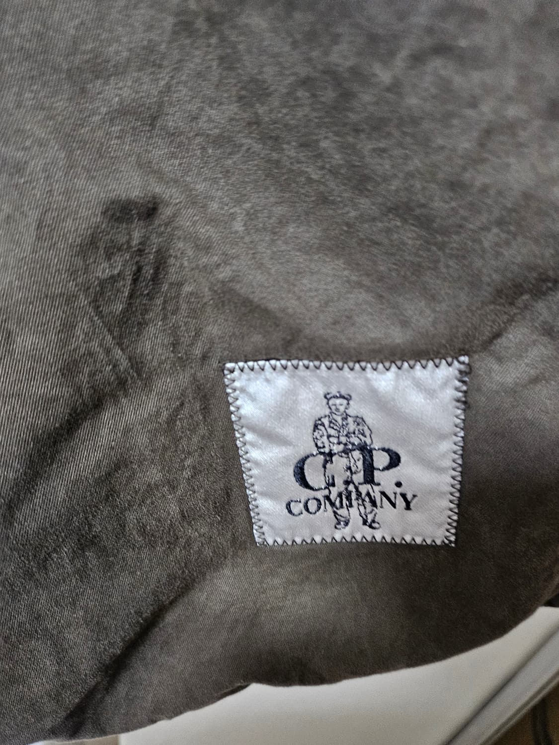 cp컴퍼니 토끼털 야상 100(105-110) 상품이미지5