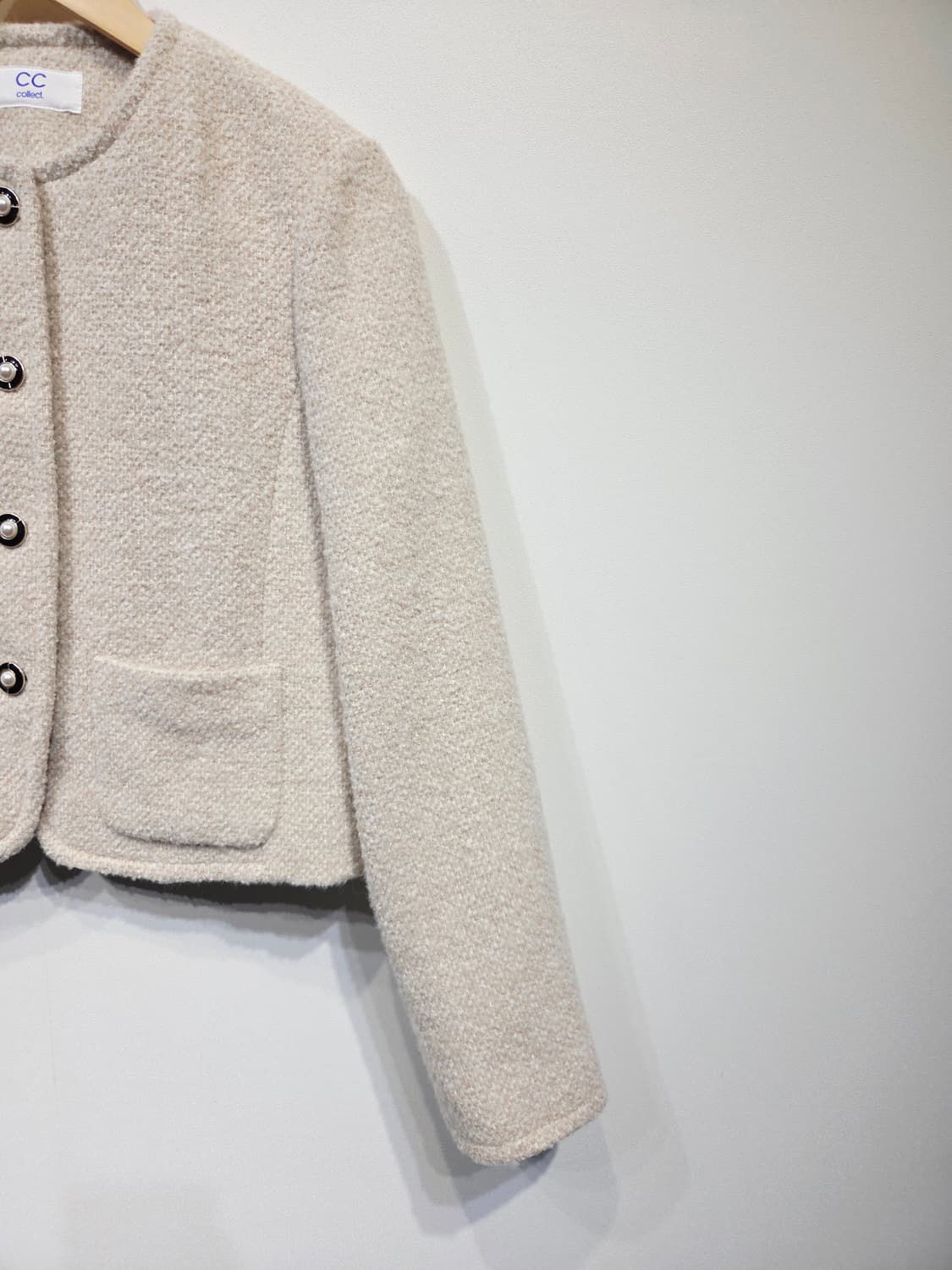 씨씨콜렉트(CC collect) 부클 라운드넥 크롭 자켓 상품이미지5