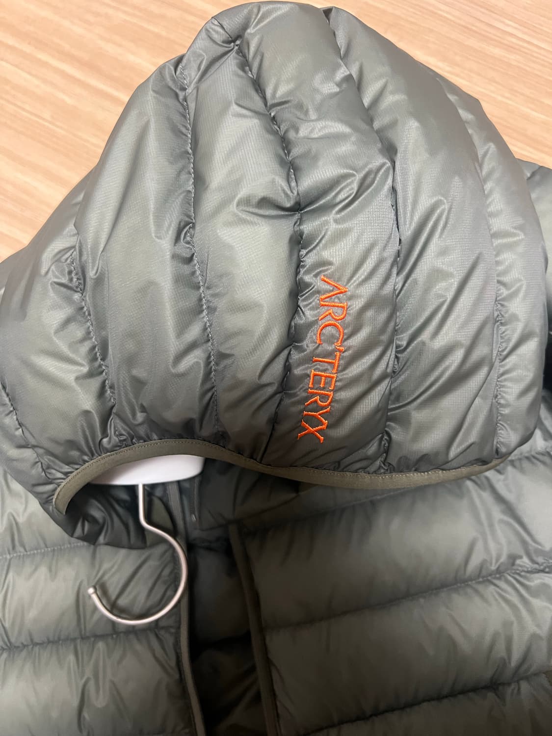 아크테릭스 세륨 후디 포리지 베르베 상품이미지2