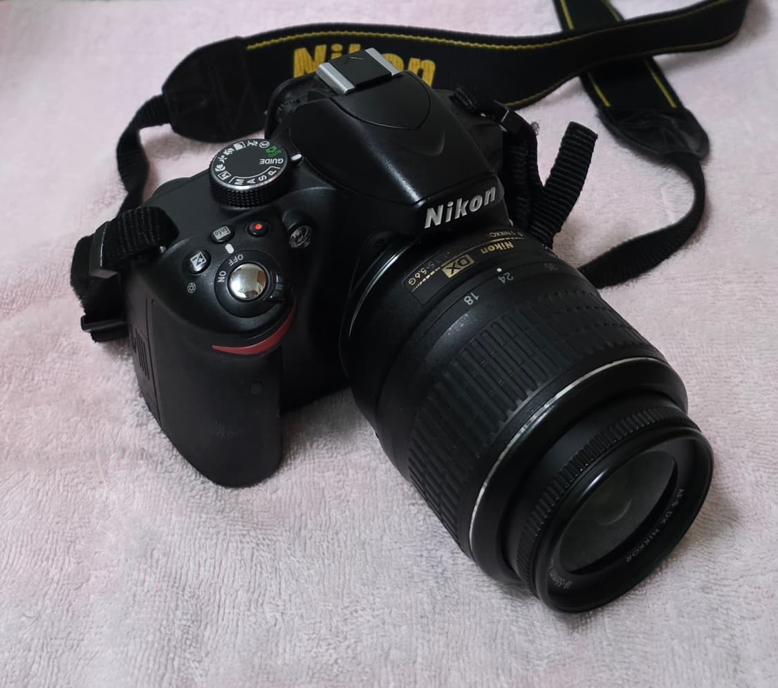 니콘 디지털카메라 D3200 와 18-55mm 렌즈팝니다. 상품이미지2