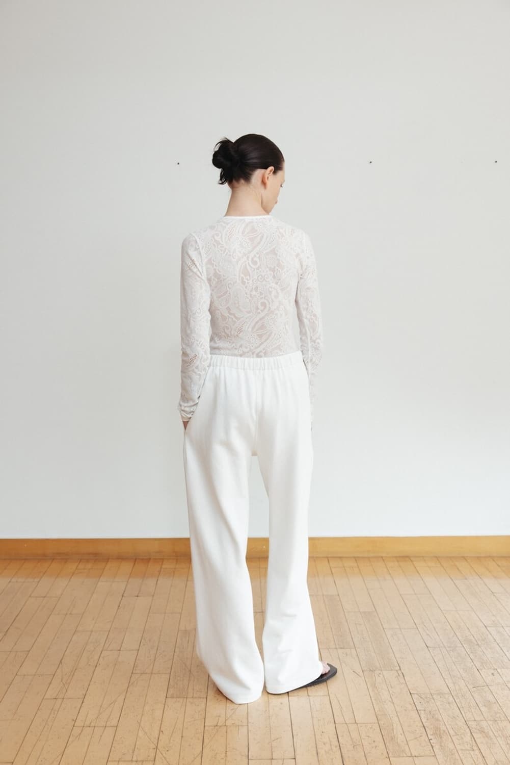 모노하 레이스 롱슬리브리스 화이트 상품이미지2