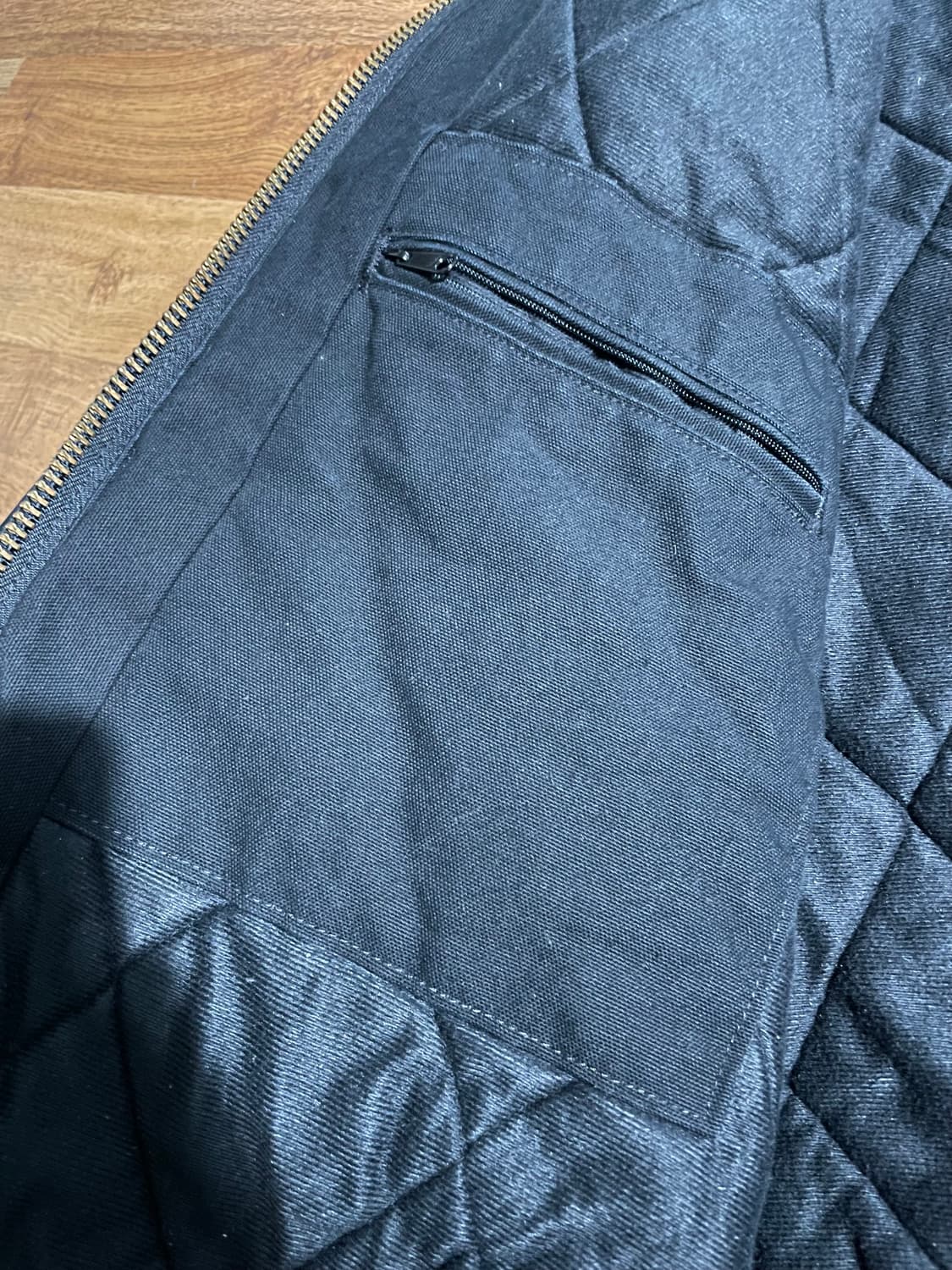 칼하트 J140 덕 액티브 자켓 퀄팅 안감 아우터 M 블랙 점퍼 상품이미지7