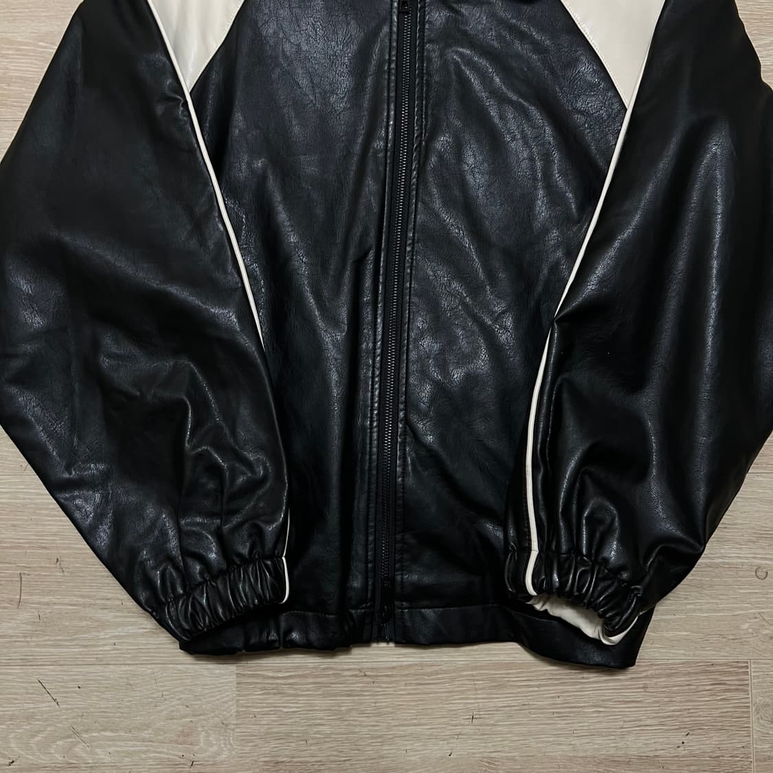 라퍼지스토어 사이드라인 파이프 레더 가죽 봄버자켓 [블랙] S/90 상품이미지3
