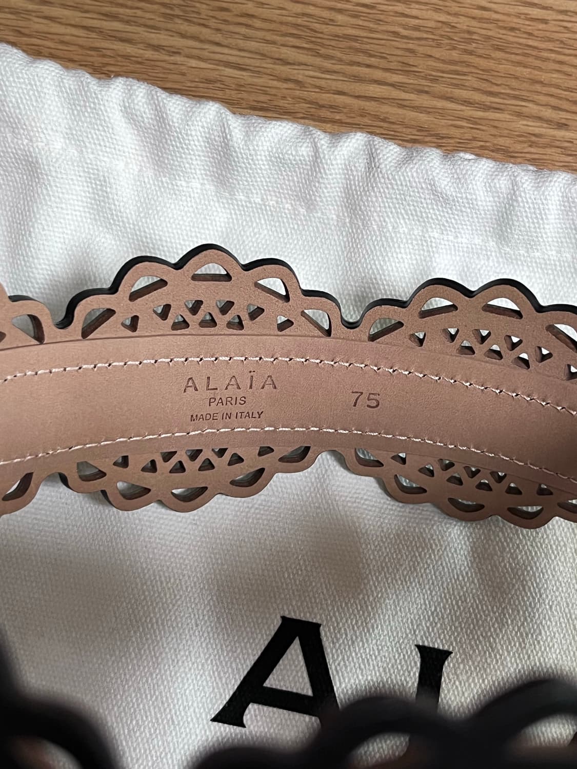 알라이아 비엔 벨트 75 상품이미지2