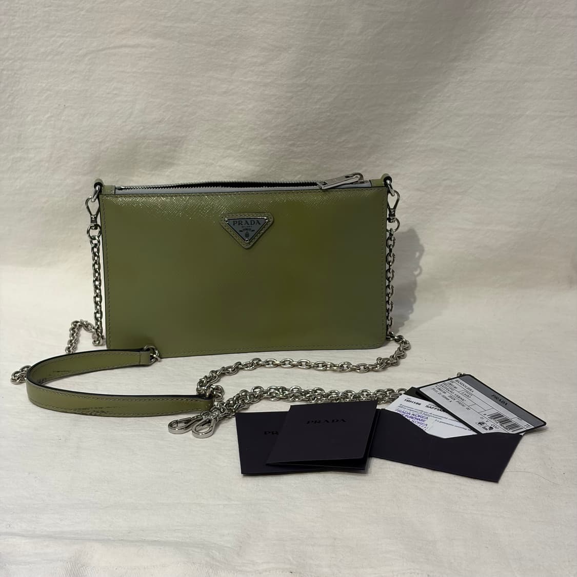 프라다 사피아노 체인 크로스백 상품이미지1