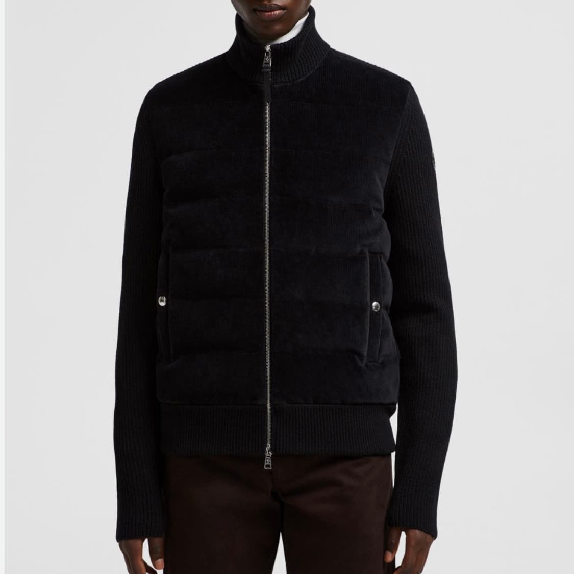 [S+급/M] 23FW 몽클레어 니트패딩 벨벳 집업 블랙 상품이미지8