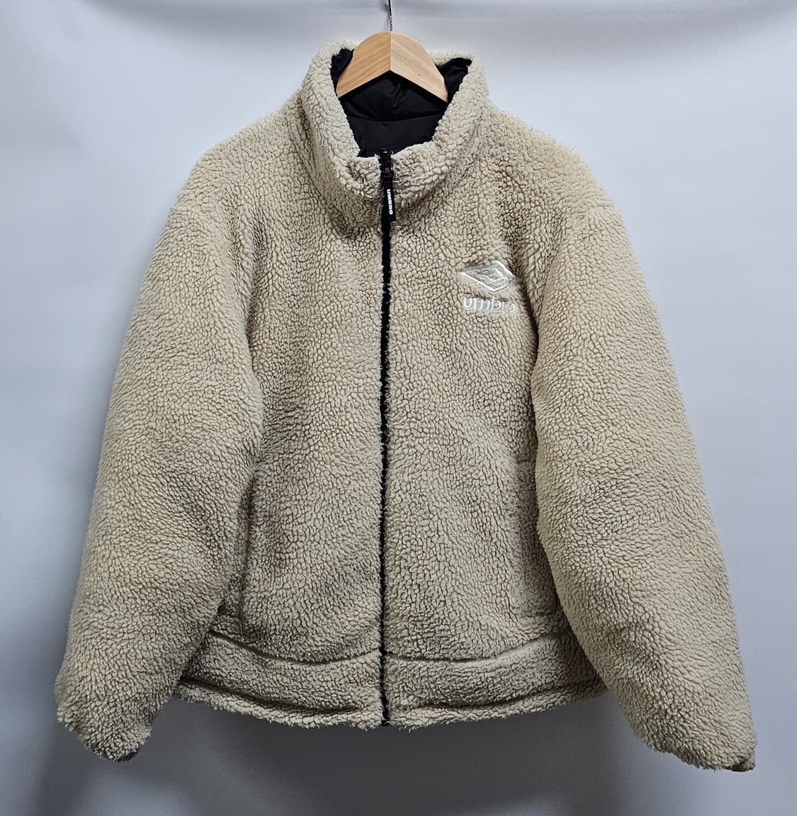 엄브로 리버시블 플리스 숏패딩 95 상품이미지3