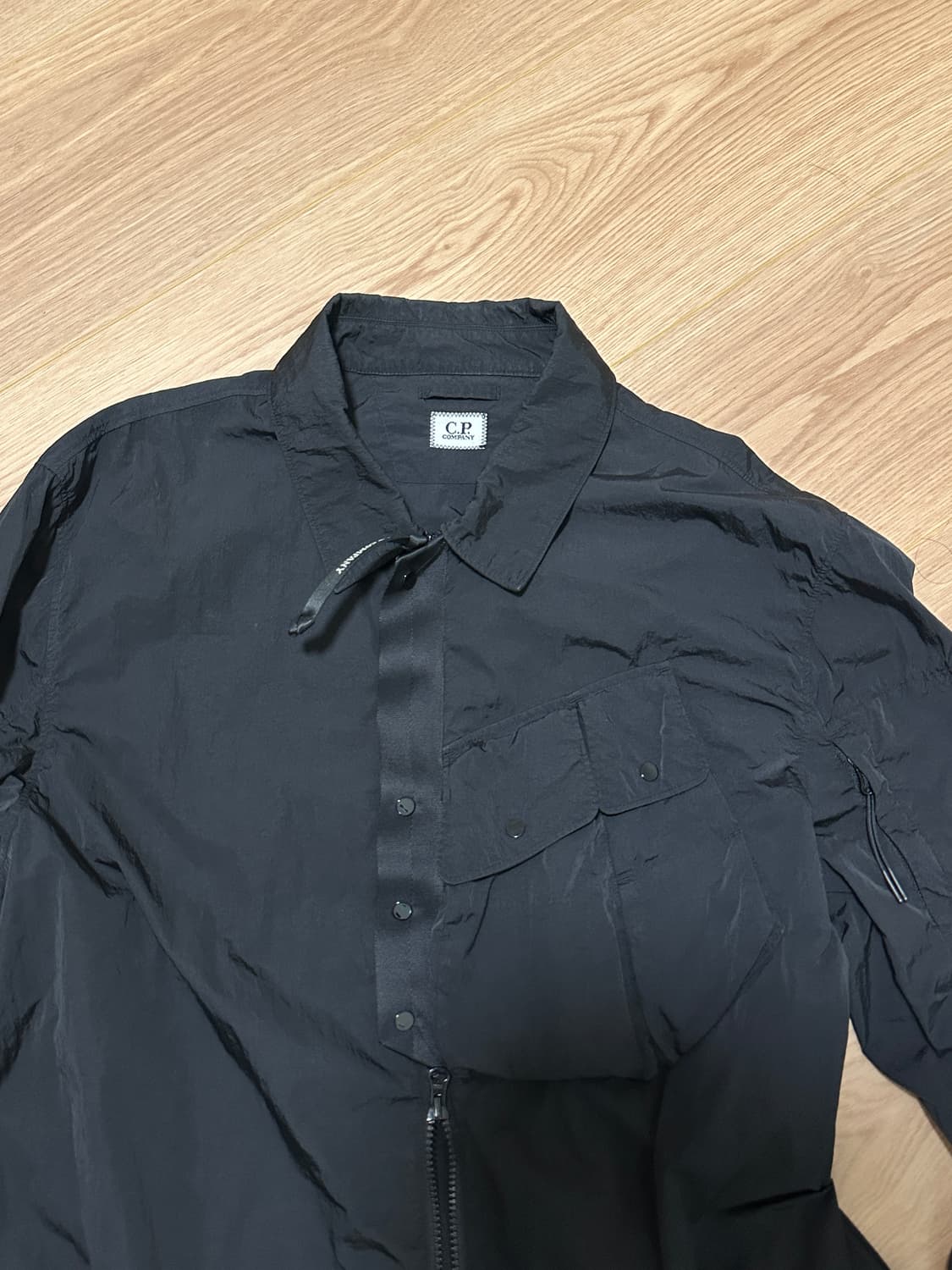 Cp컴퍼니 chrome-r 나일론 렌츠 셔츠 자켓 XL 상품이미지2