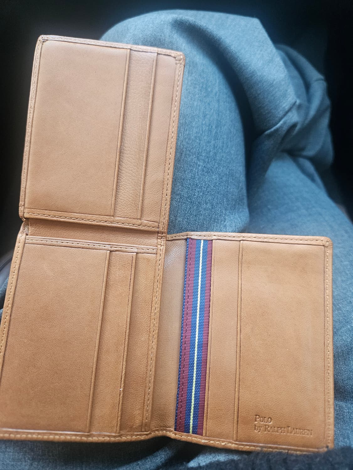 폴로 랄프로렌  양가죽 3단 지갑 상품이미지2