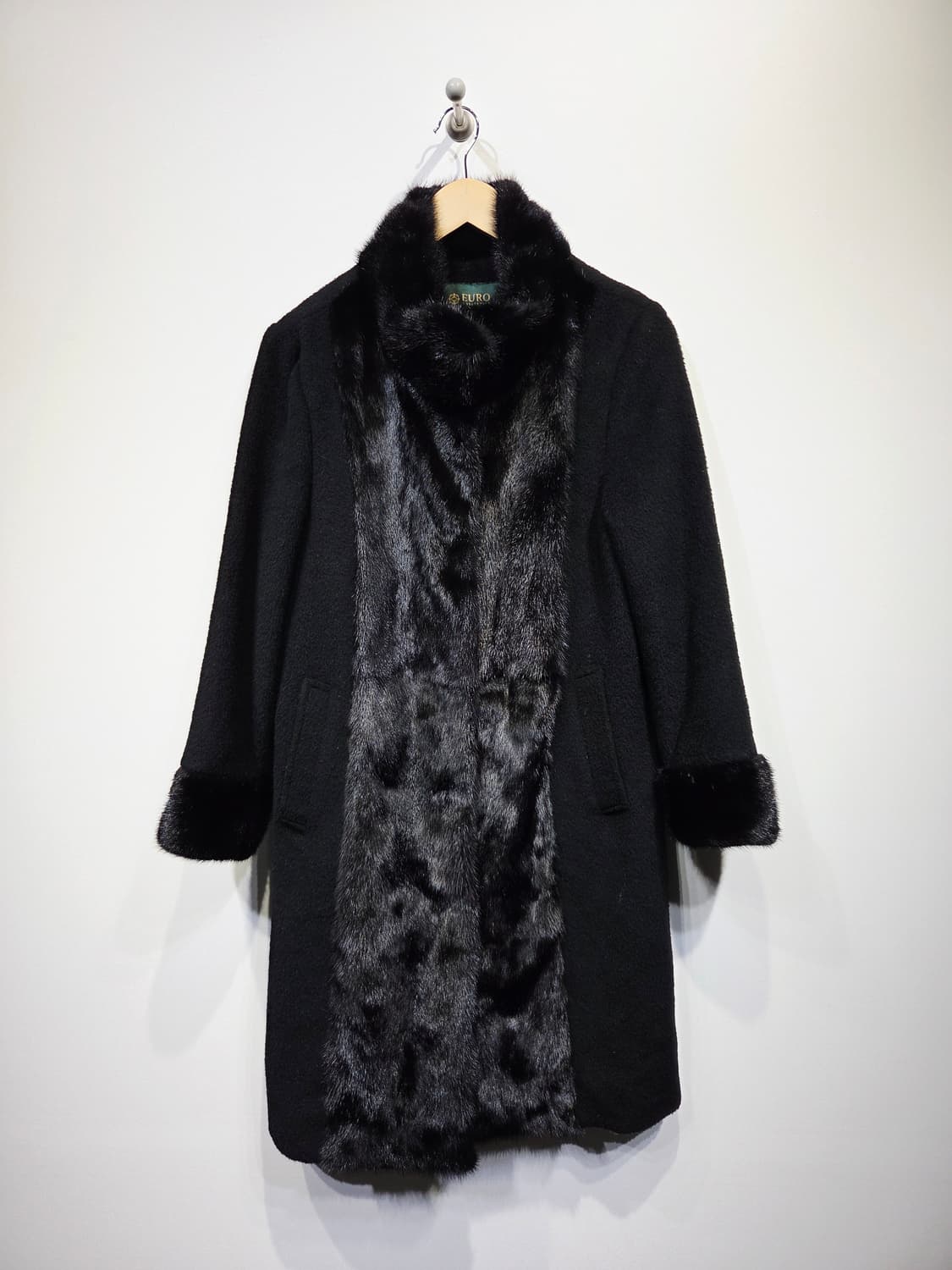 유로 모피 블랙 알카파/모 혼방 밍크 트리밍 코트 상품이미지2
