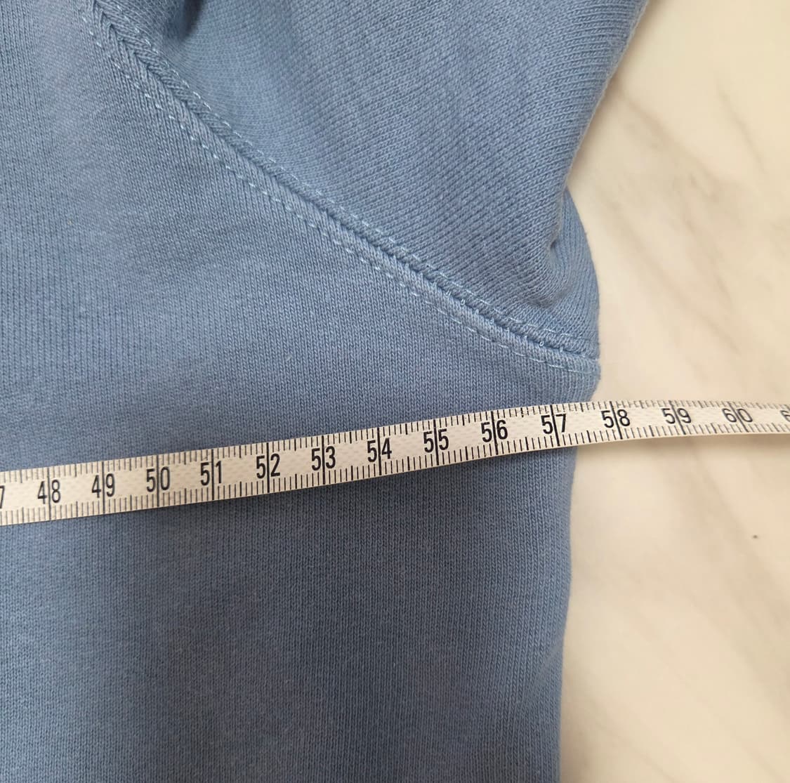 오프화이트 프린트 맨투맨  상품이미지9