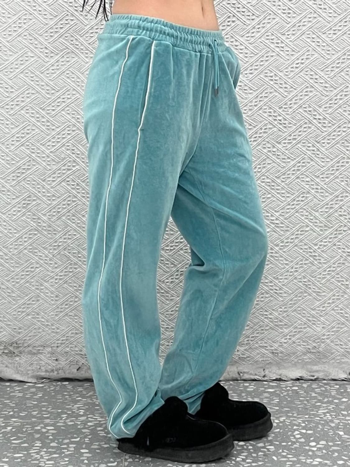 뉴에라 레트로 Y2K 민트 벨벳 트레이닝팬츠 S C08467 상품이미지1