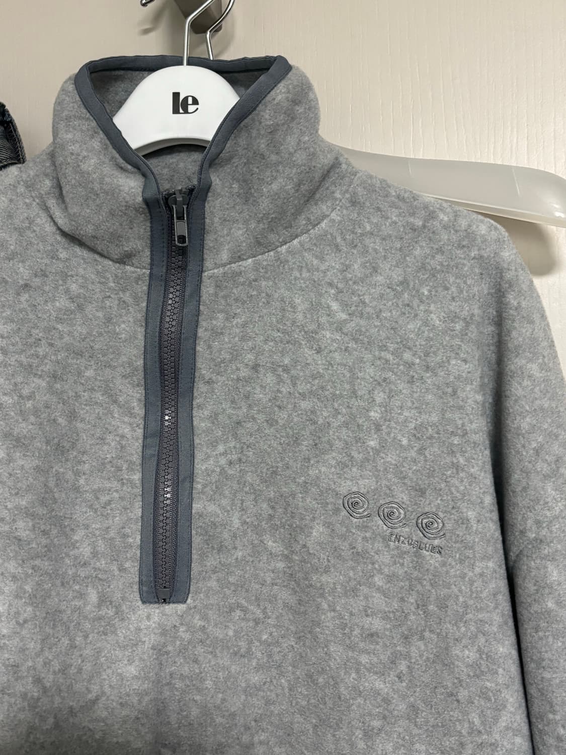 엔조블루스 플리스 하프 집업 스웻셔츠 / 구매가 119,000 상품이미지2