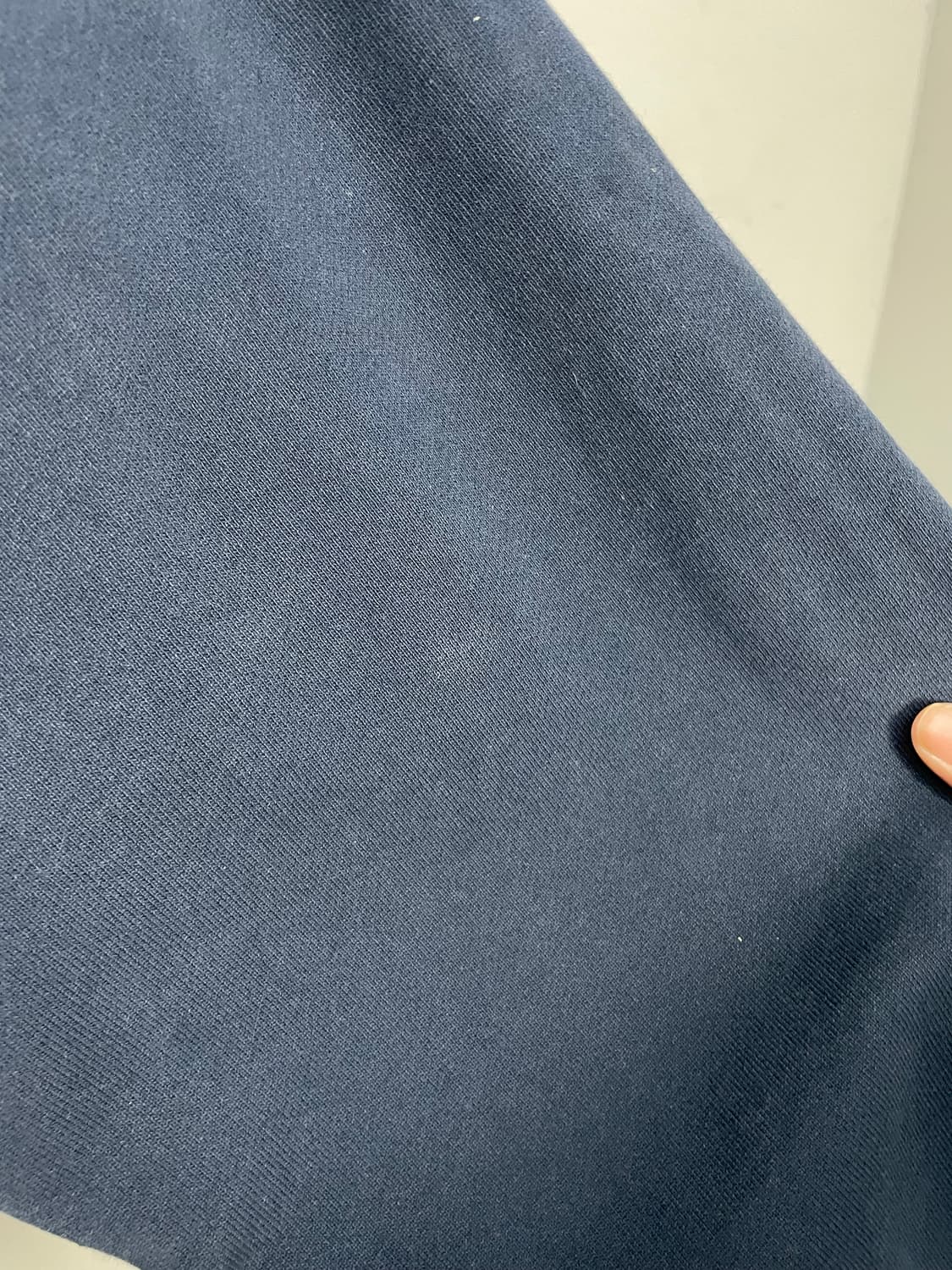 디스이즈네버댓 옐로우 자수 로고 네이비 후드티 H1667 상품이미지8