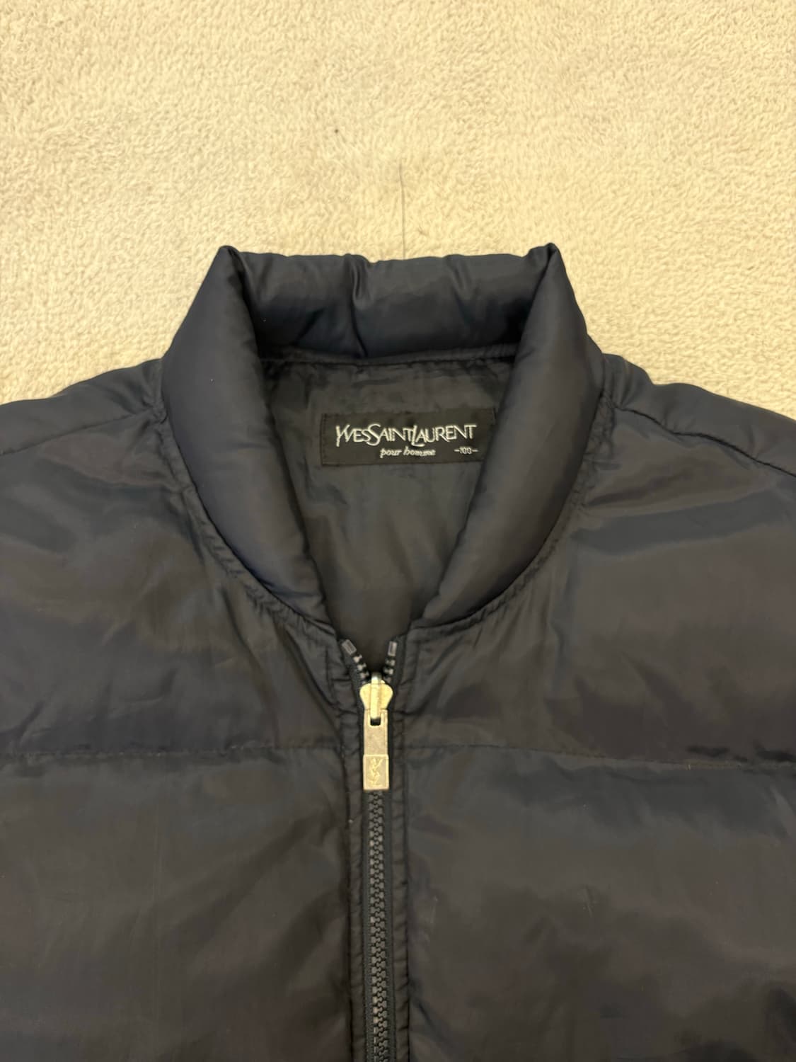 입생로랑 블랙 푸퍼 봄버 상품이미지5