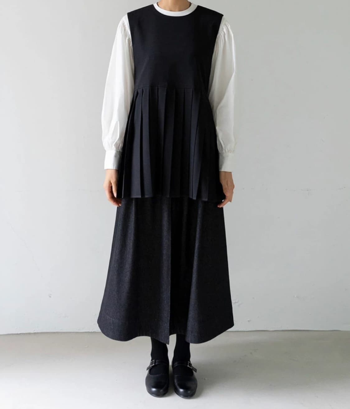 유노이아 플리츠 베스트 블랙 상품이미지2