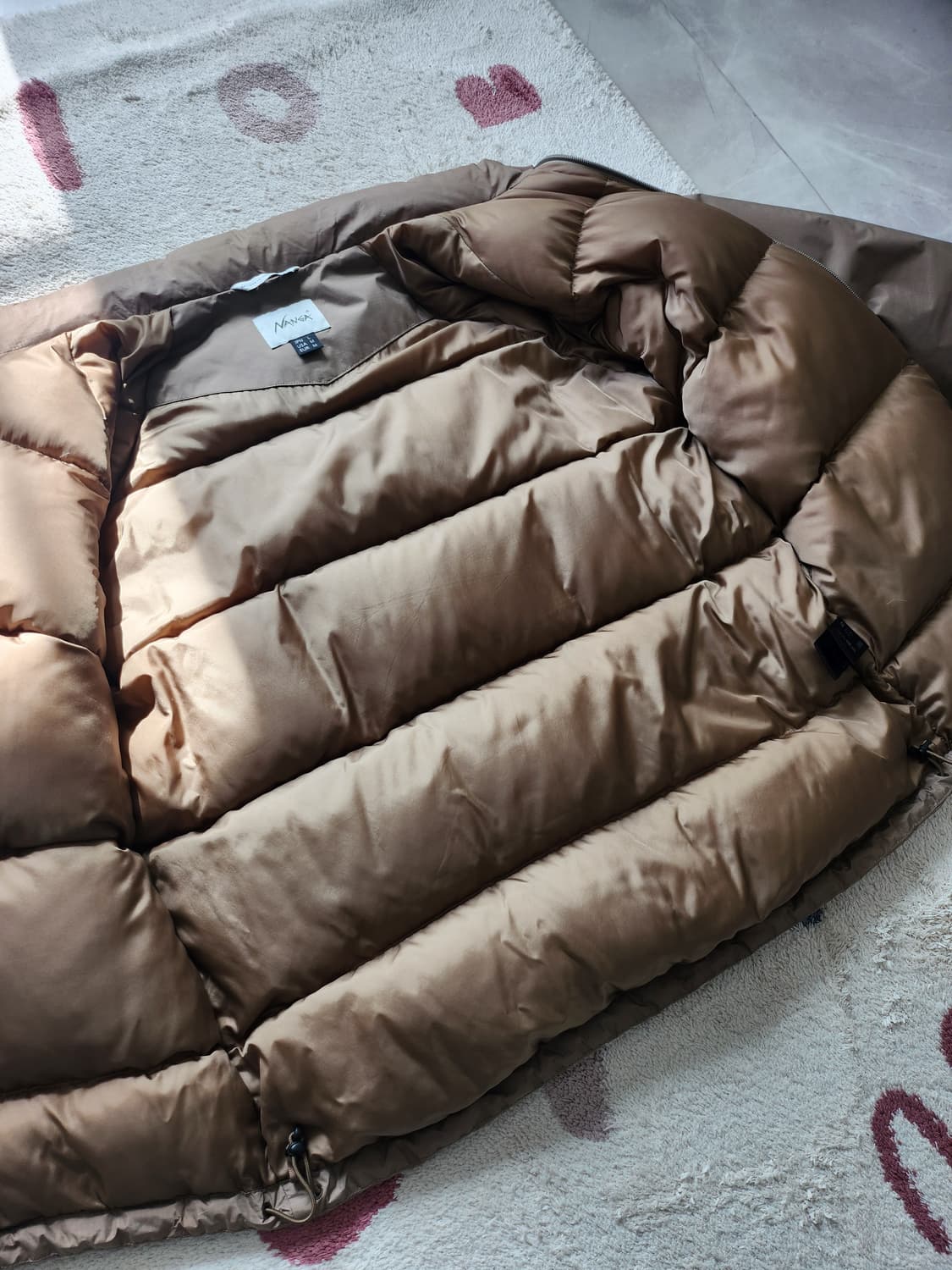 NANGA 오로라 다운 상품이미지3