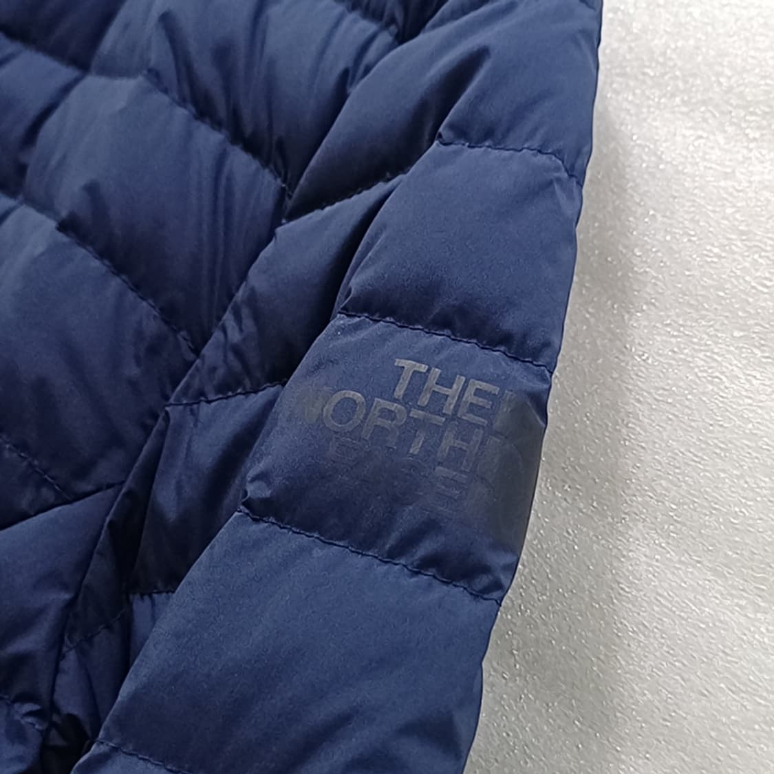 노스페이스 구스 다운 경량 패딩 자켓 여성 M 발수가공 사랑봉봉 상품이미지7