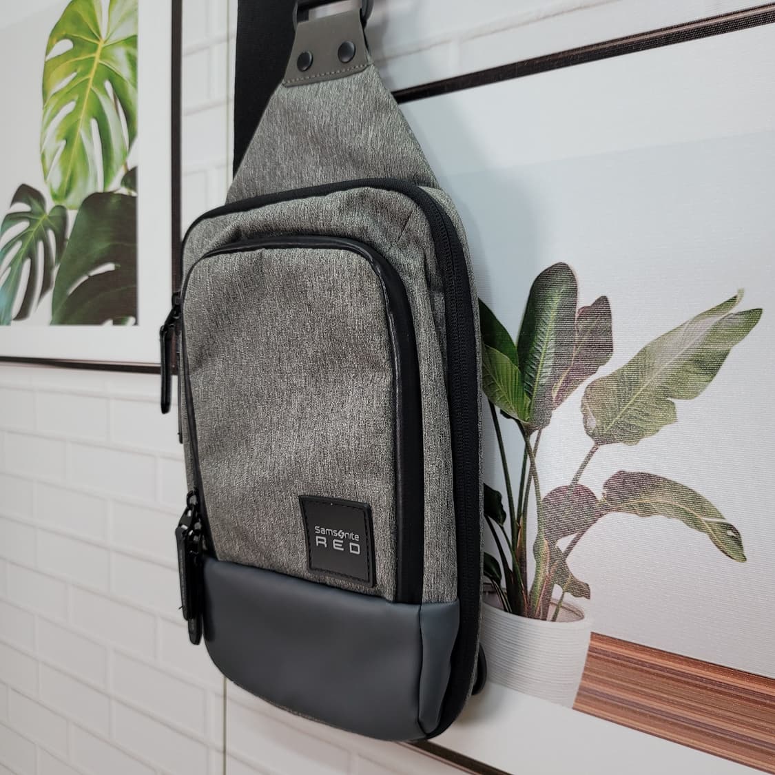 쌤소나이트 레드 카디이즈 슬링백 새상품급 상품이미지3