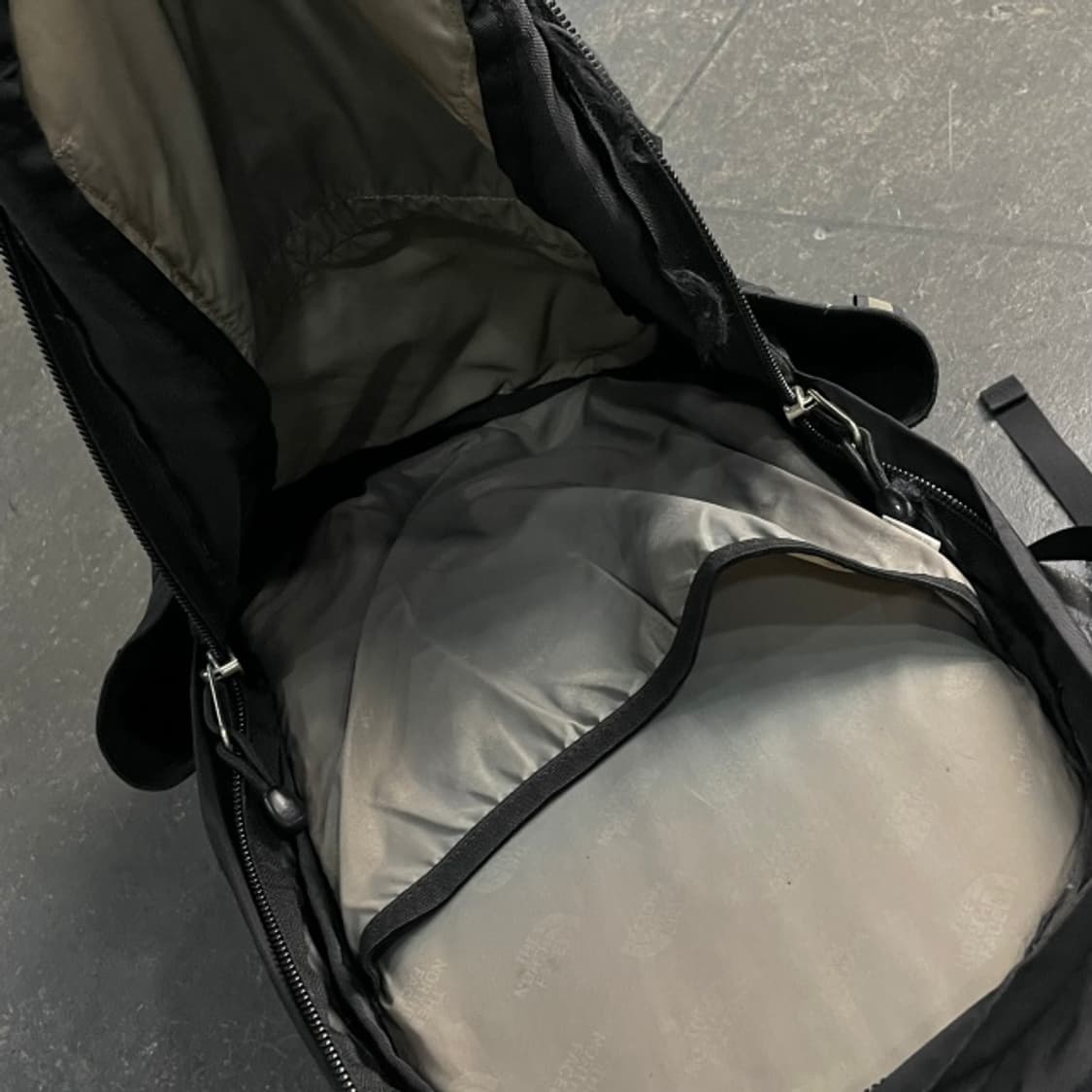 노스페이스 팔콘 백팩  상품이미지5