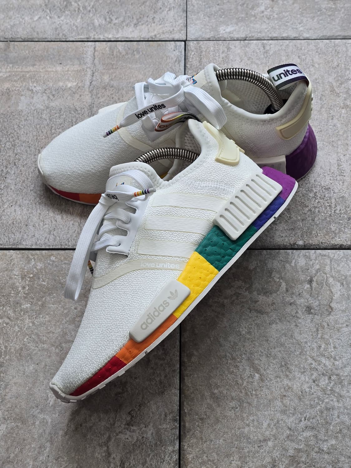 (225)아디다스 nmd r1 프라이드 상품이미지3