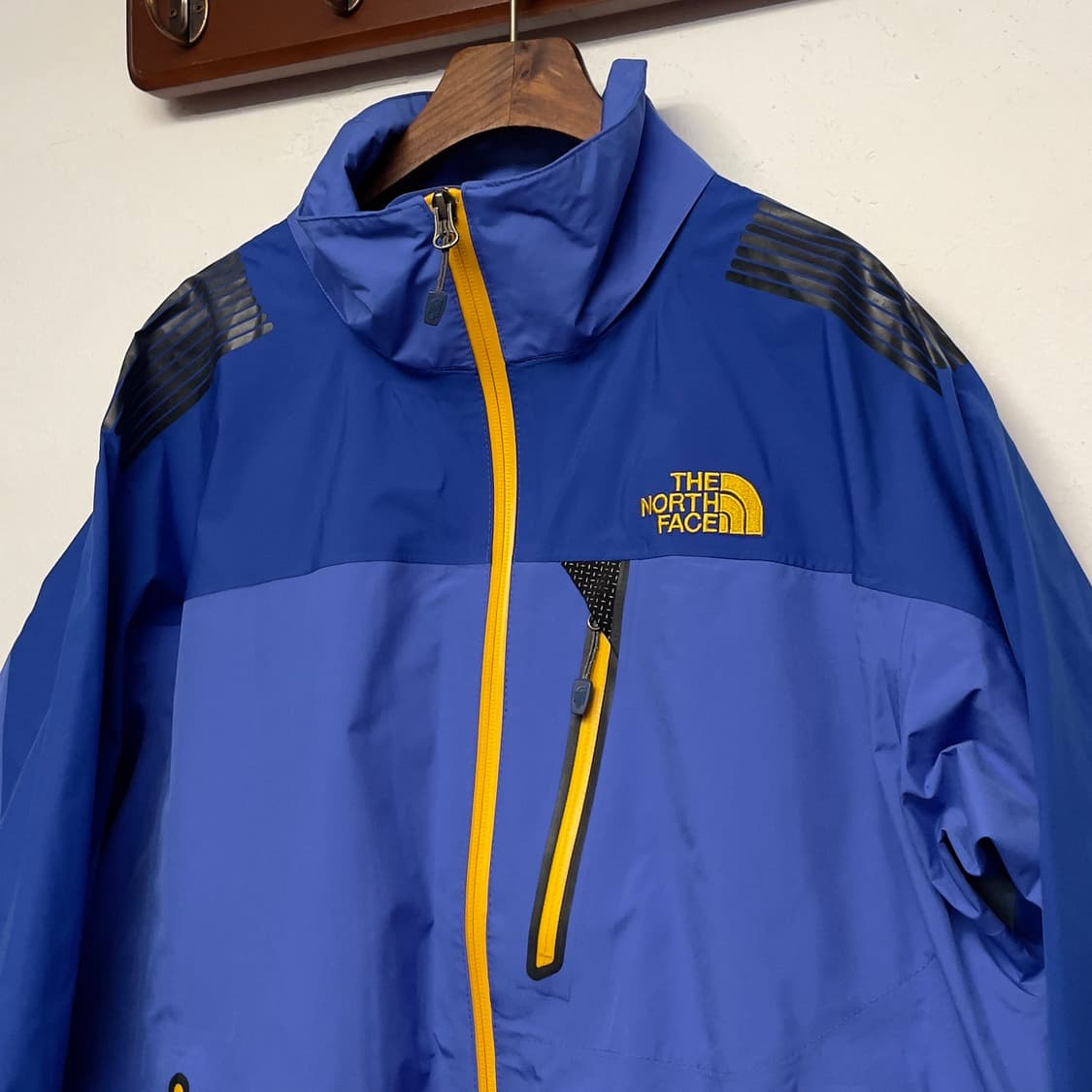 노스페이스 블루 고어텍스 자켓 상품이미지2