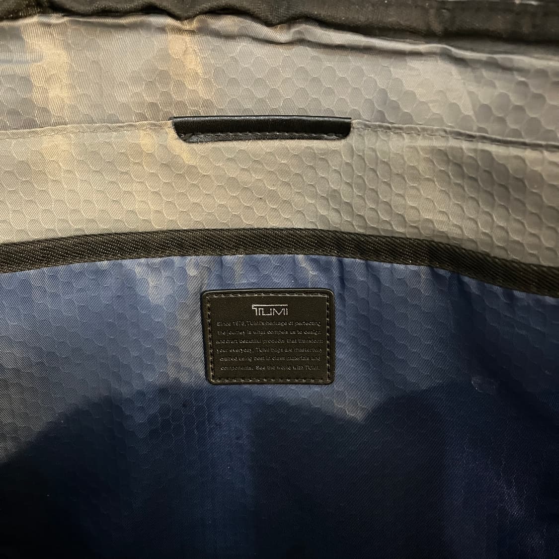 투미 TUMI 알파 브라보 아비아노 브리프 크로스백 상품이미지9