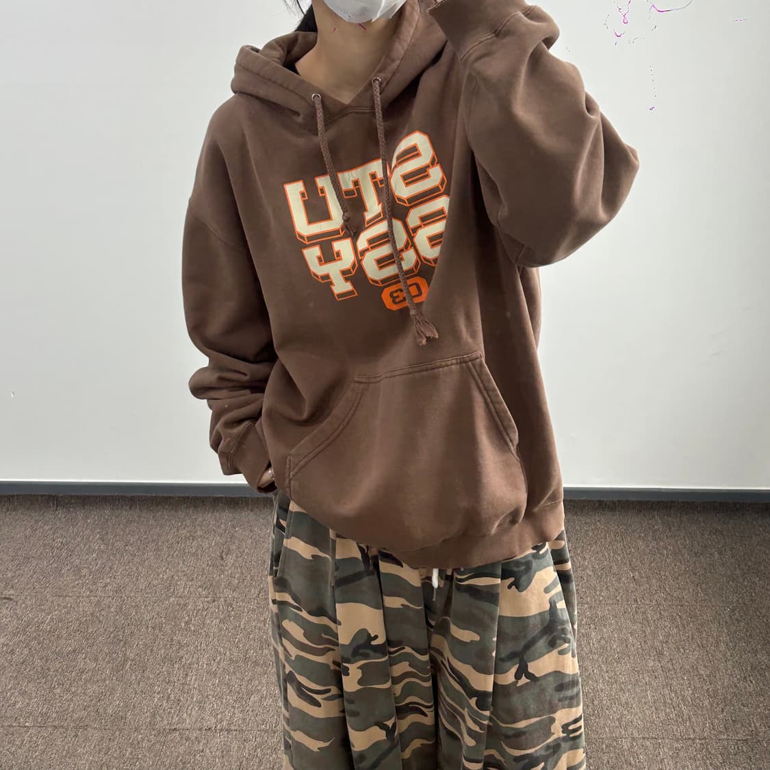 Stussy 스투시 80‘s stu/ssy 블럭로고 브라운 후드티 상품이미지4