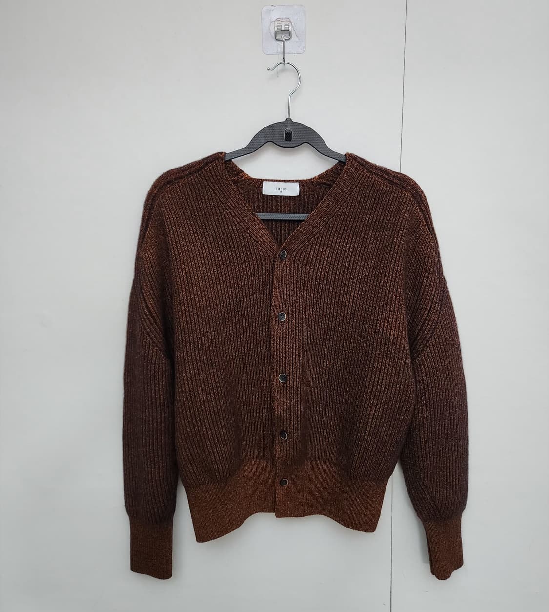 LMOOD 엘무드 95 66 니트가디건 브이넥가디건 크롭가디건 상품이미지1