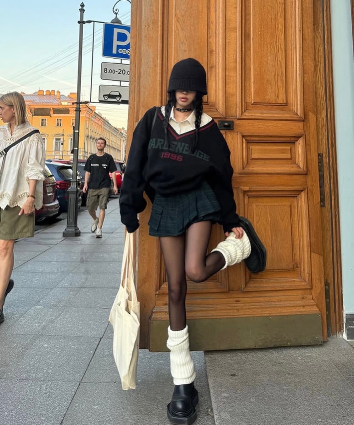 Warden edge 브이넥 니트 상품이미지1