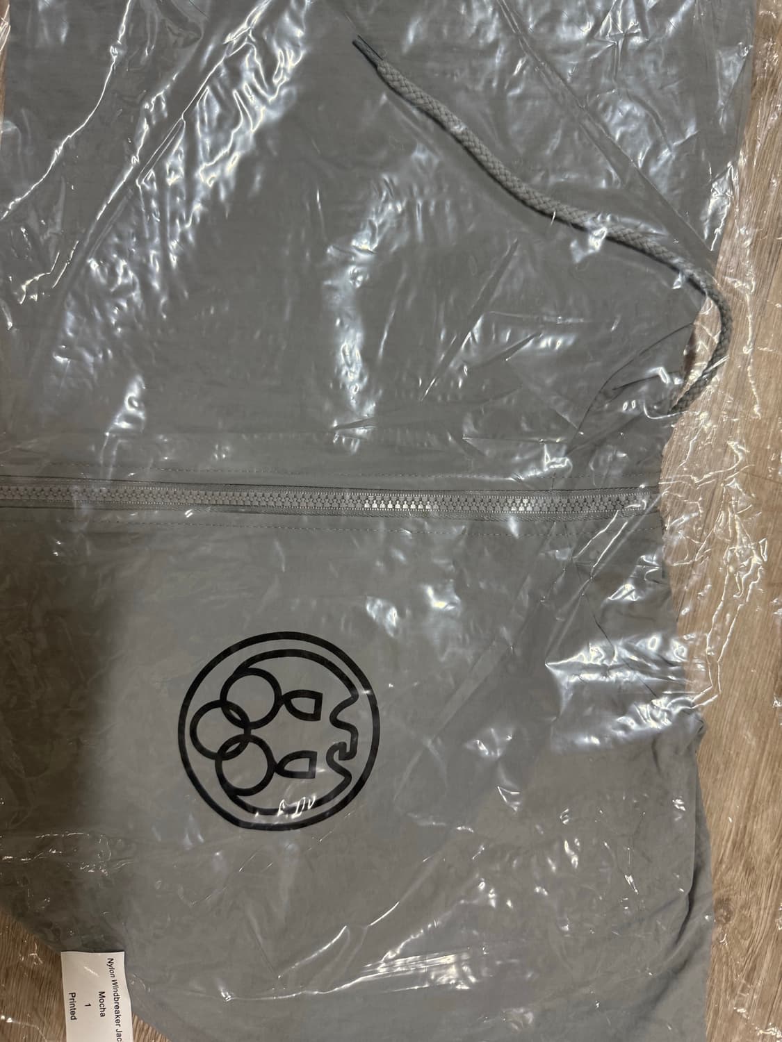 칸예 이지 고샤 루브친스키 바람막이 WB-01 모카 상품이미지1