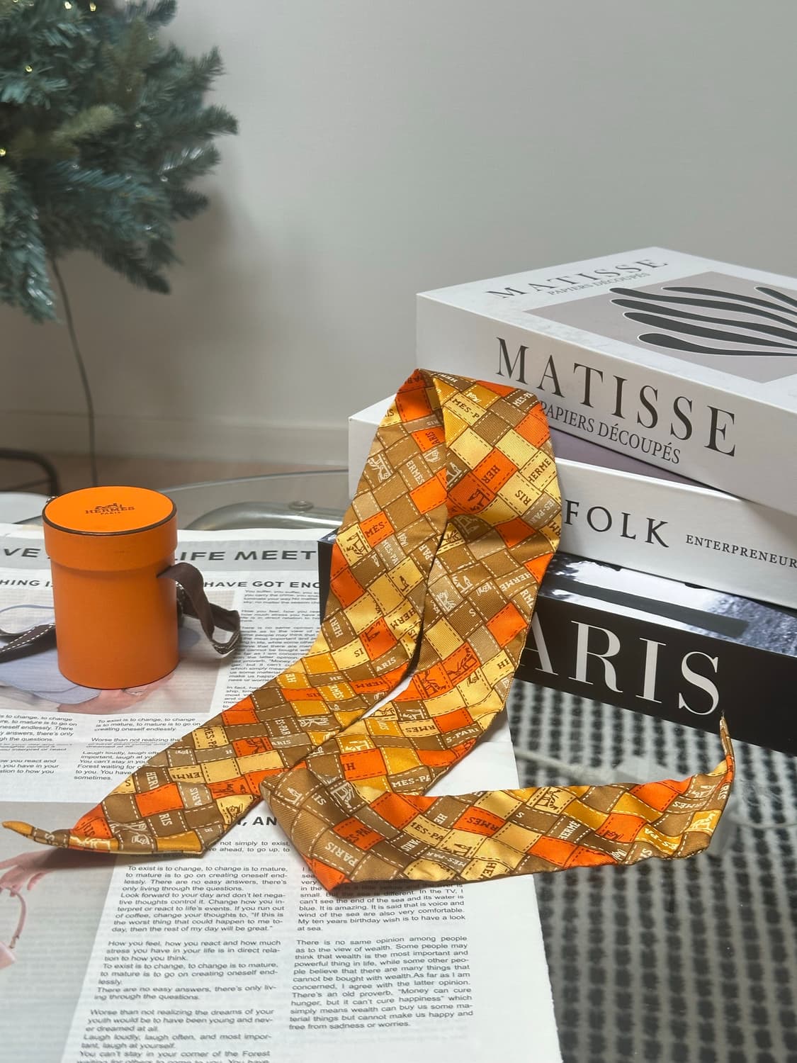 에르메스 트윌리 스카프 오렌지 브라운 패턴 새상품 상품이미지2