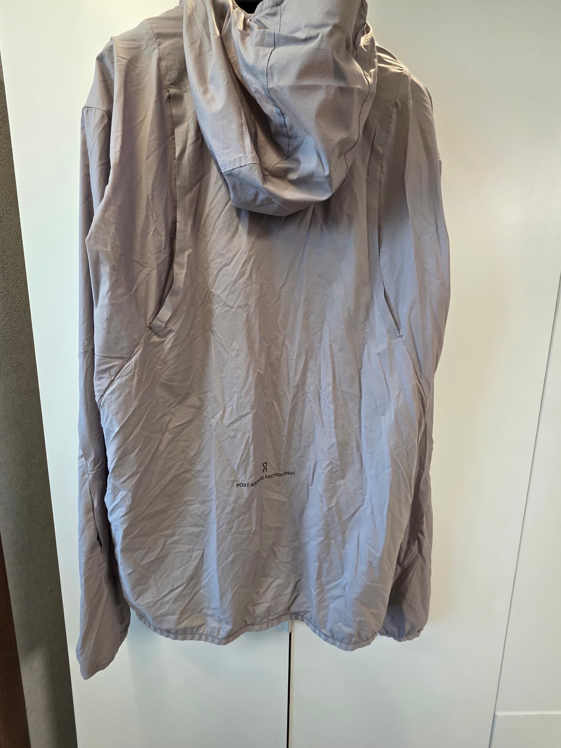 파프 X 온러닝 자켓 상품이미지6