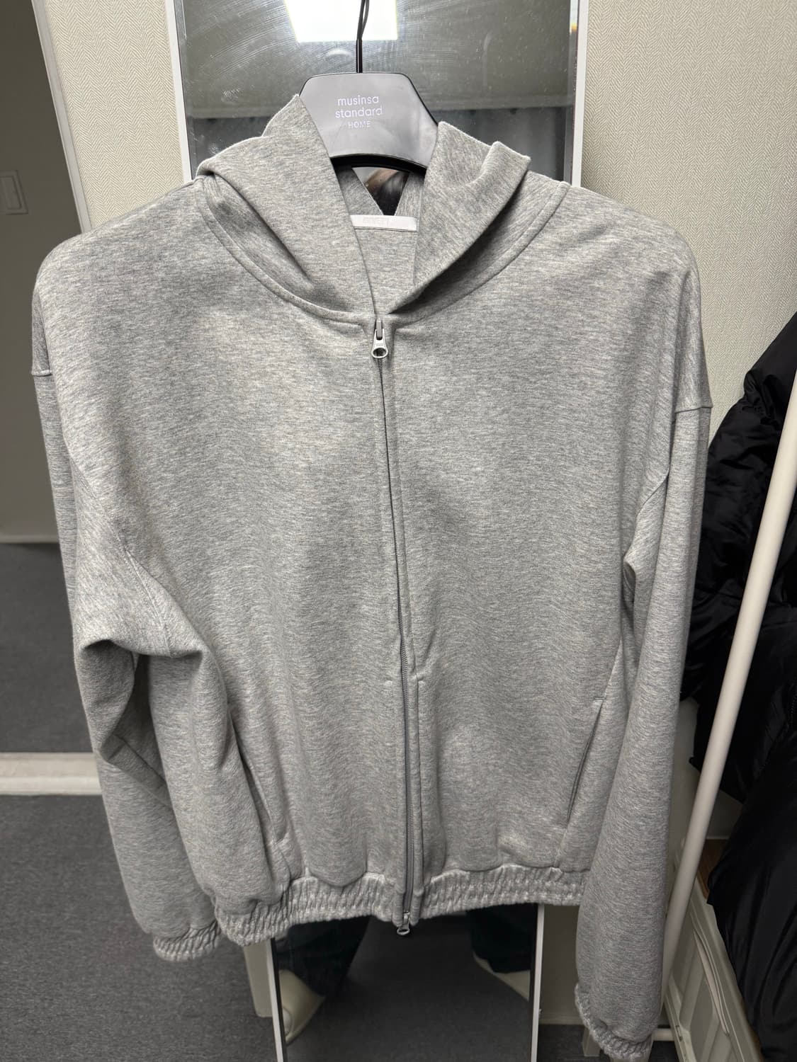 새상품 다이브인 크롭 후드집업 상품이미지1