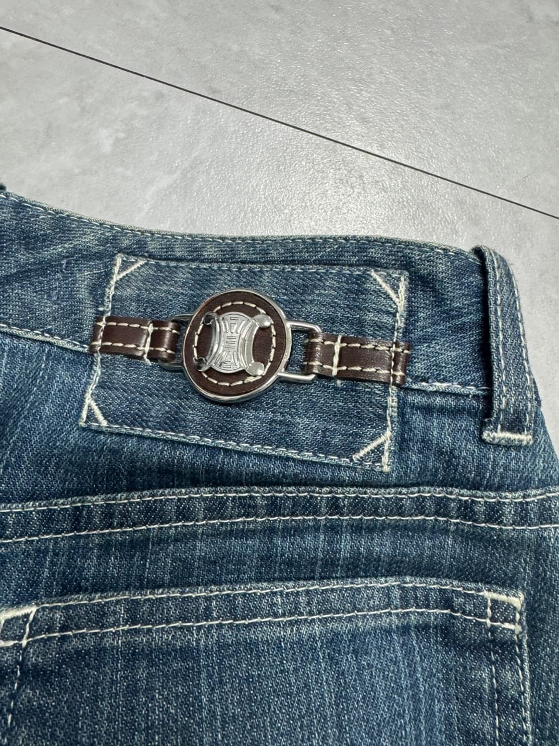 셀린느 상품이미지3