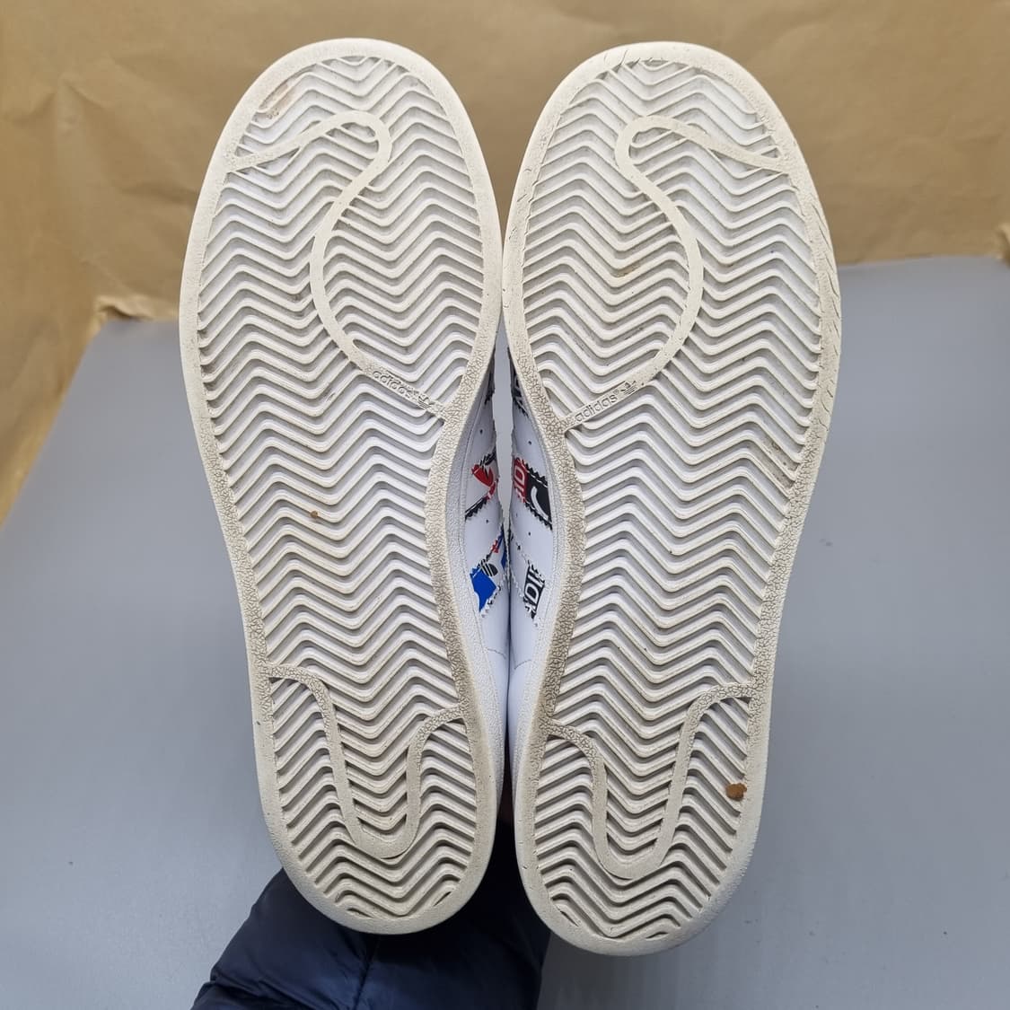 아디다스 슈퍼스타 한정판 운동화 250 상품이미지3