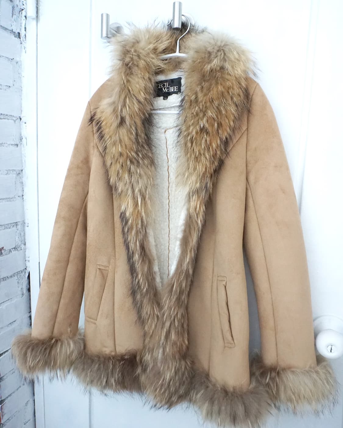 Cecil mc bee 라쿤 무스탕 퍼자켓 상품이미지2