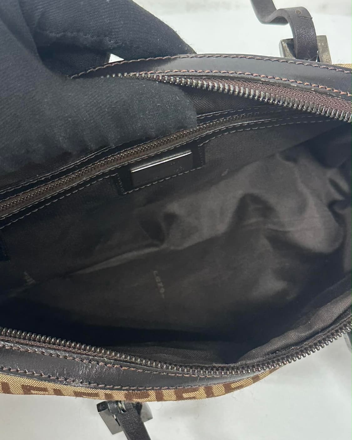 펜디 주카 캔버스 미니 보스톤 토트 & 숄더백 상품이미지6